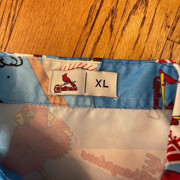 St. Louis‎ Cardinals Shirt Mens XL Extra Large Graphic Hawaiian Button Up MLB - Picture 4 of 5